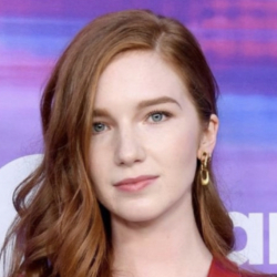 ANNALISE BASSO