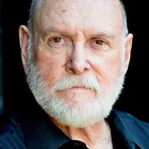 Lee De Broux