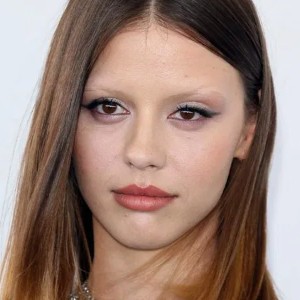 MIA GOTH
