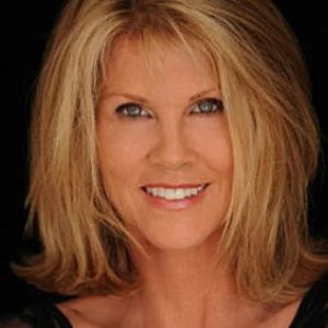 Leah Ayres
