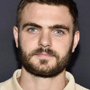 ALEX ROE