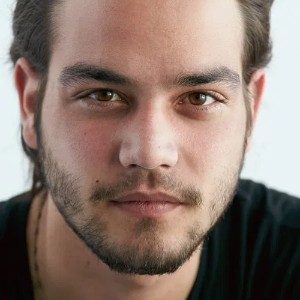 DANIEL ZOVATTO