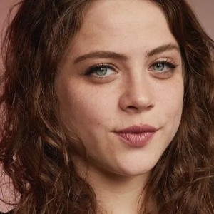 OLIVIA LUCCARDI