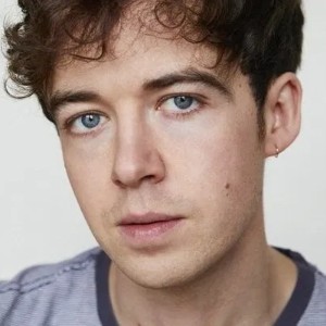 alex lawther