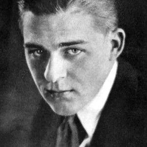 ARNOLD GRAY