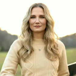 Jennifer Nettles