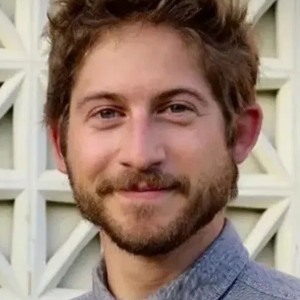 ALEX D LINZ