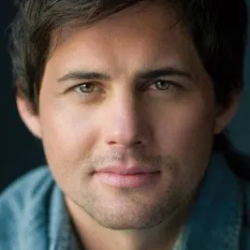 kristoffer polaha