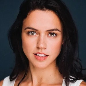 Nina Kiri