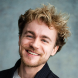 mackintosh muggleton