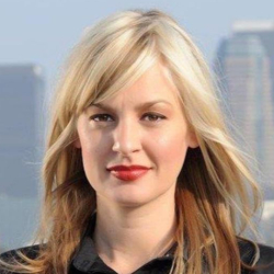 CHRISTINA PAZSITZKY