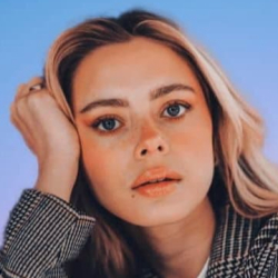 ELLI RHIANNON MULLER OSBORNE