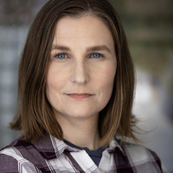 ANNA KNIGGE