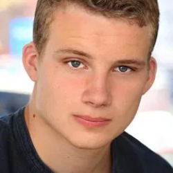 CHRIS GRAY