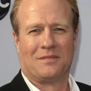 Gregg Henry