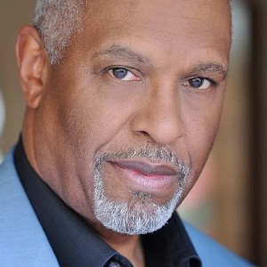 JAMES PICKENS JR