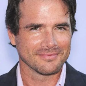 Matthew Settle