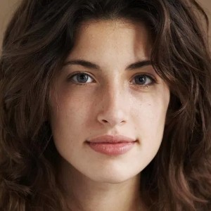 TANIA RAYMONDE