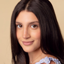 VICTORIA ANDRUNIK