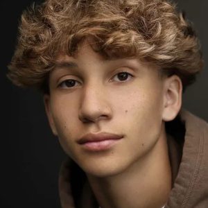 Alozie Larose