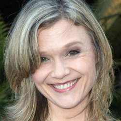 ARIANA RICHARDS