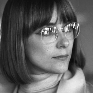 MARY BETH HURT