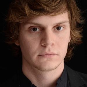 Evan Peters