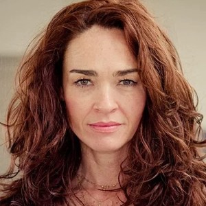 Karina Logue