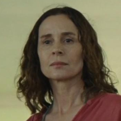EMBETH DAVIDTZ