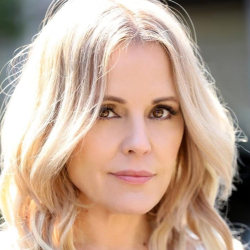 EMMA CAULFIELD