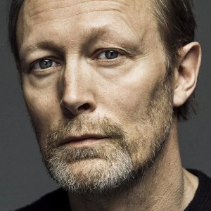LARS MIKKELSEN