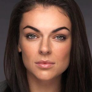 Serinda Swan