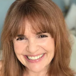 JULIE MADDALENA